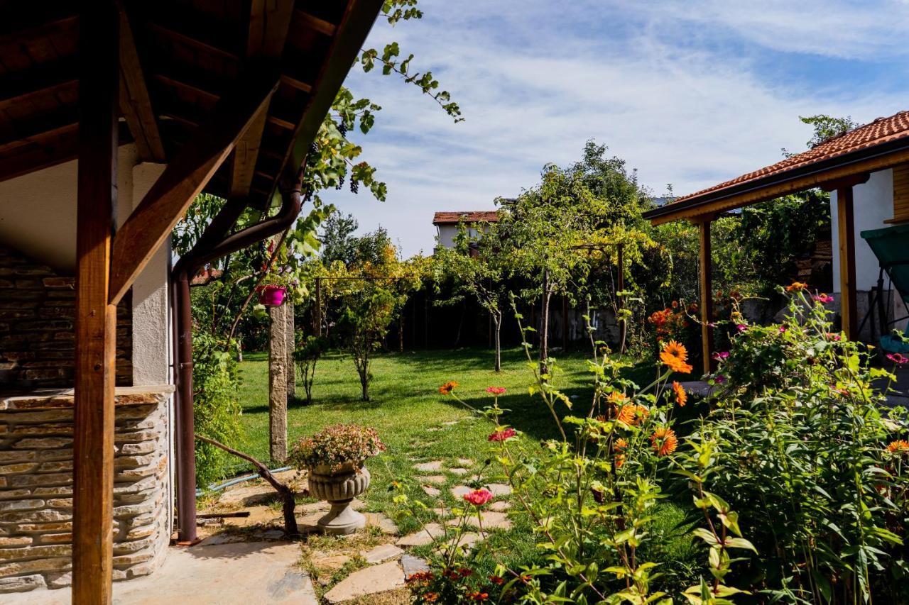 Къща Лиляна Villa Resilovo Bagian luar foto