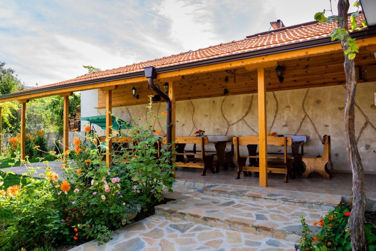 Къща Лиляна Villa Resilovo Bagian luar foto