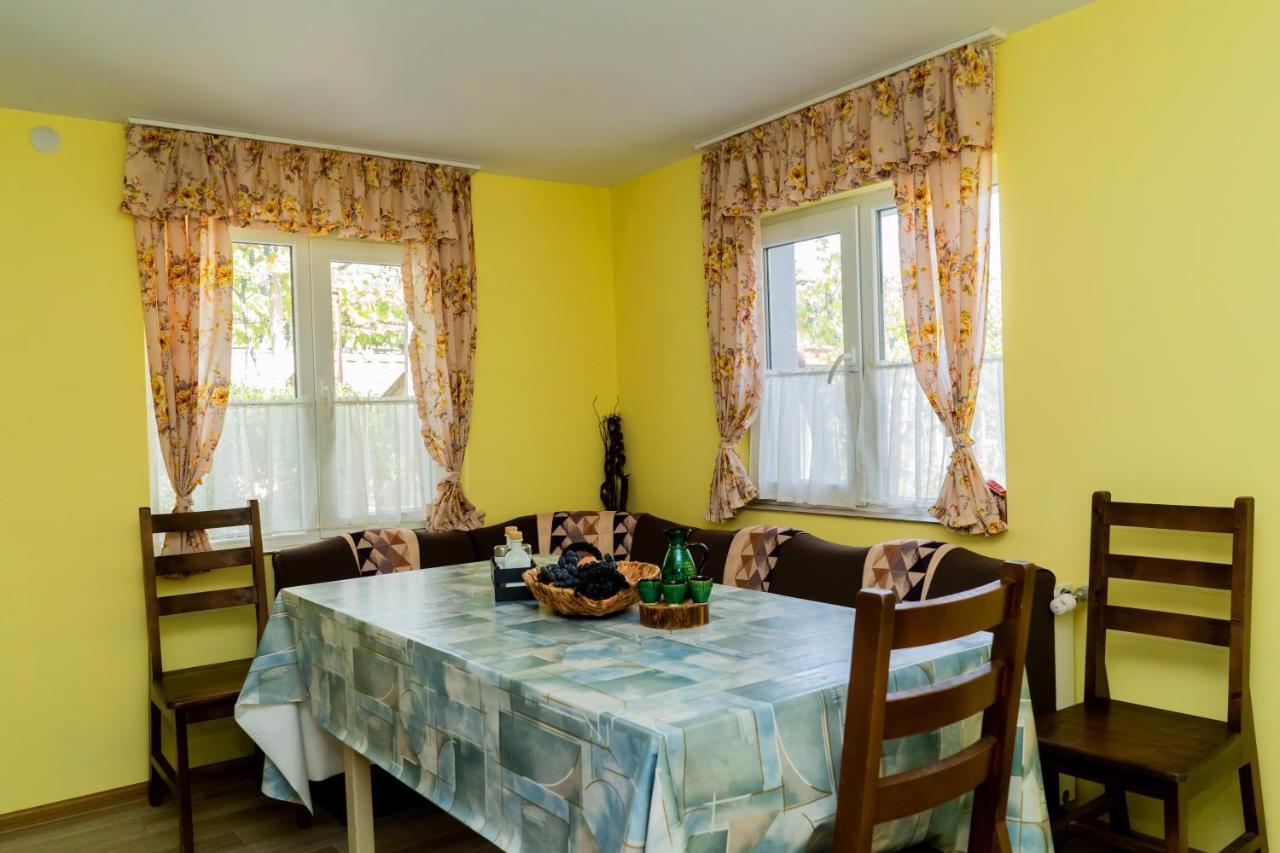 Къща Лиляна Villa Resilovo Bagian luar foto